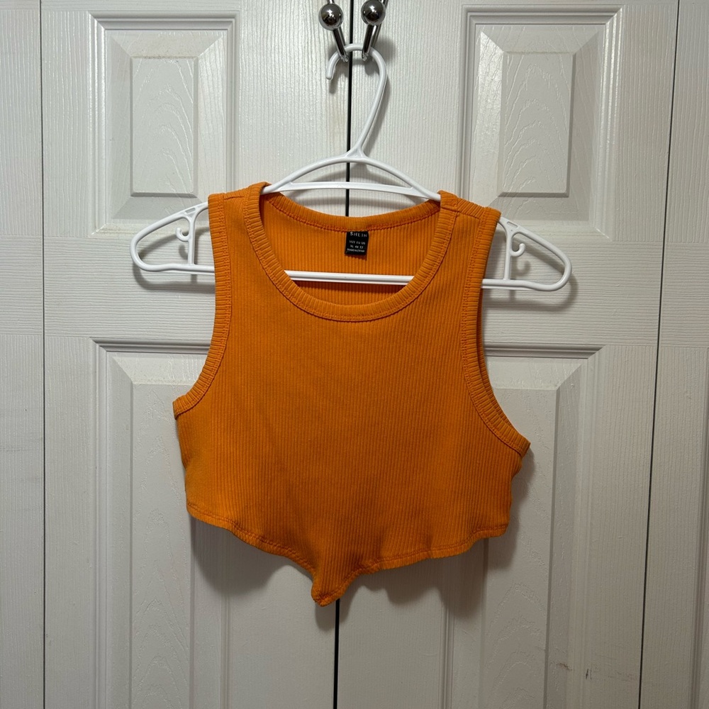 SHEIN Orange Ribbed Crop Top